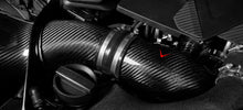 Load image into Gallery viewer, Eventuri Carbon Turbo Inlet BMW F90 M5 | M8