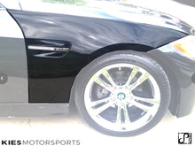 Load image into Gallery viewer, 2006-2011 BMW 3 Series (E90 / E91) M3 Style Fender Conversion