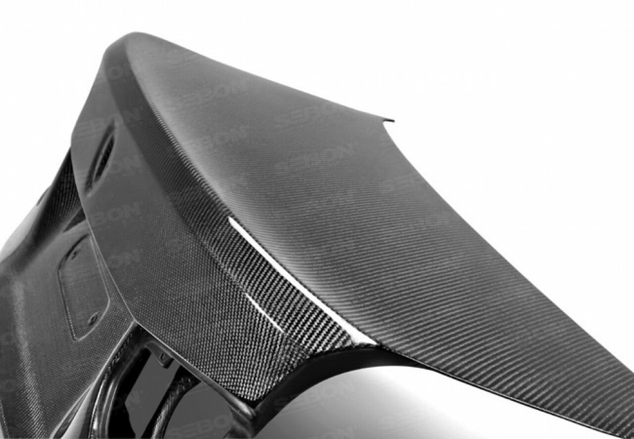 BMW M8 F92 DRY CARBON FIBER TRUNK LID