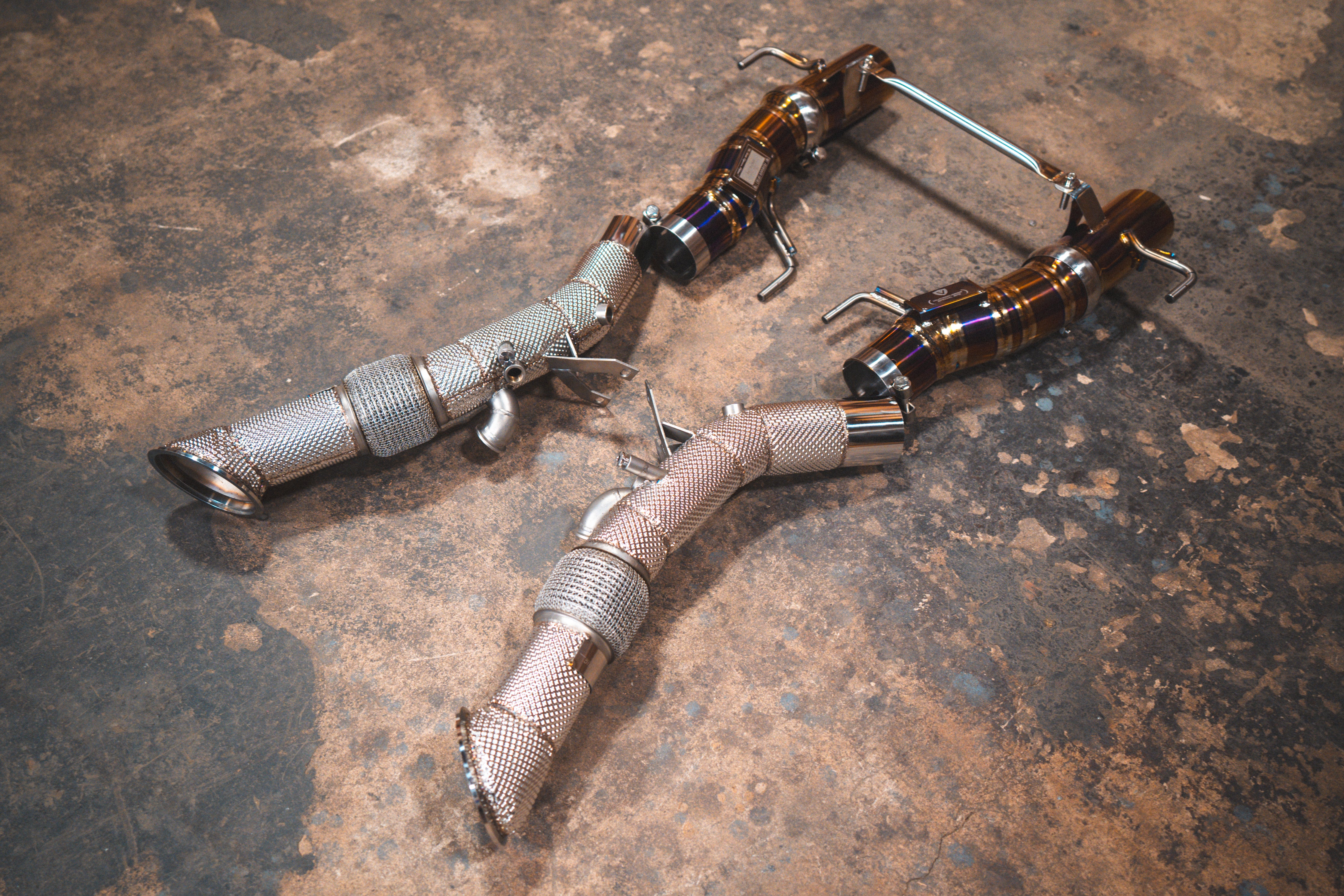 Ferrari SF90 RACE F1 Exhaust System - Image 5